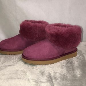 Classic Mini Fluff UGG